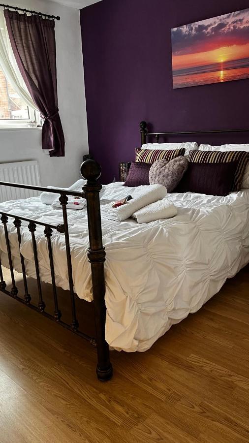 Home From Home, Close To Redditch Hospital Abb Экстерьер фото