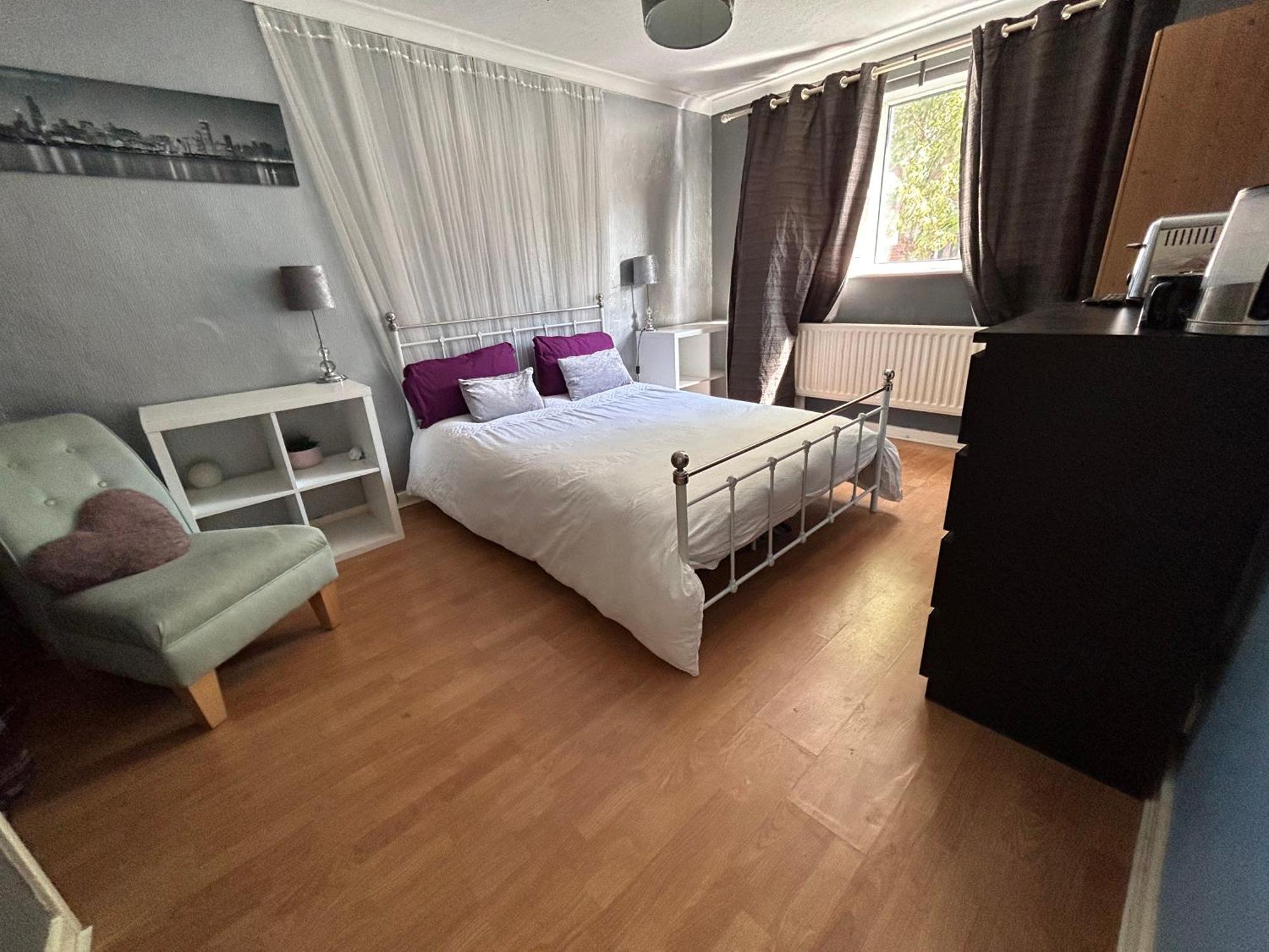 Home From Home, Close To Redditch Hospital Abb Экстерьер фото
